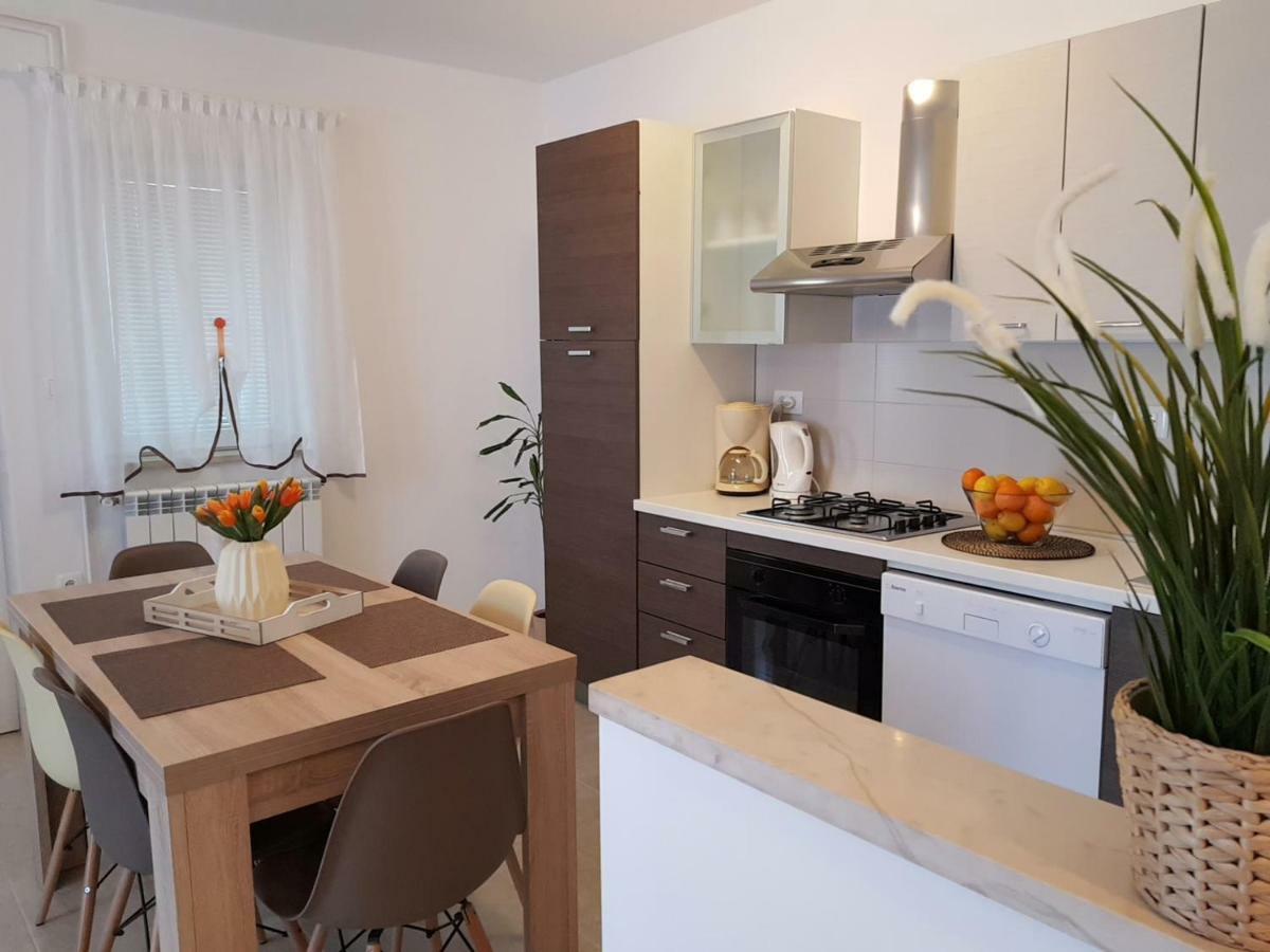 Apartman Ruza 1 Poljane Dış mekan fotoğraf
